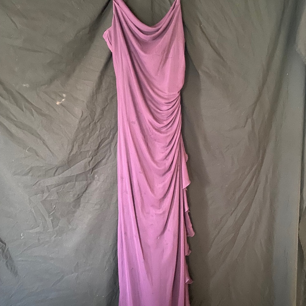 Spaghetti strap purple elegant dress.